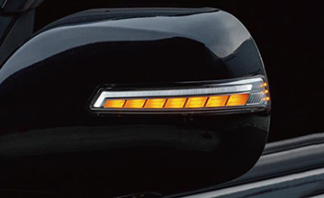 VALENTI(ヴァレンティ) ハイエース LEDウインカーミラー・シーケンシャルウインカータイプ|ウインカー点灯