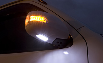 200系ハイエース用LEDウインカーミラー