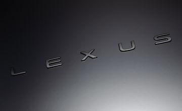 Grazio(グラージオ) 10系レクサスUX用ブラック・ホワイトエンブレム