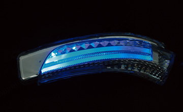 ブラッセン プリウス LEDウインカーミラー|デイライト・ブルー