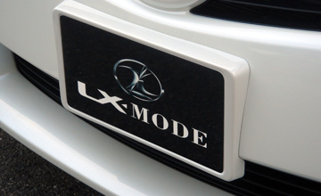 LX-MODE(LXモード) プリウス ライセンスプレートベース
