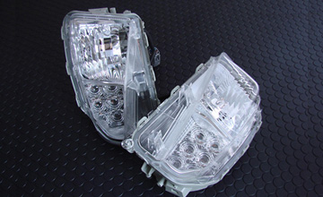 輸出仕様 DRL・フロントウインカー