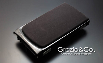 Grazio(グラージオ) 40系プリウスα用センターコンソールリッド