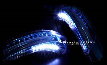 Grazio(グラージオ) プリウスα LEDウェルカムランプユニット|ウェルカムランプ点灯