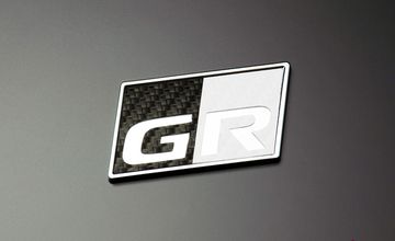 Grazio(グラージオ) GRヤリス GRプレート(3)|G/ブラック ・ R/ホワイト