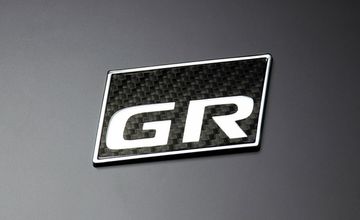 Grazio(グラージオ) GRヤリス GRプレート(4)|G/ブラック ・ R/ブラック