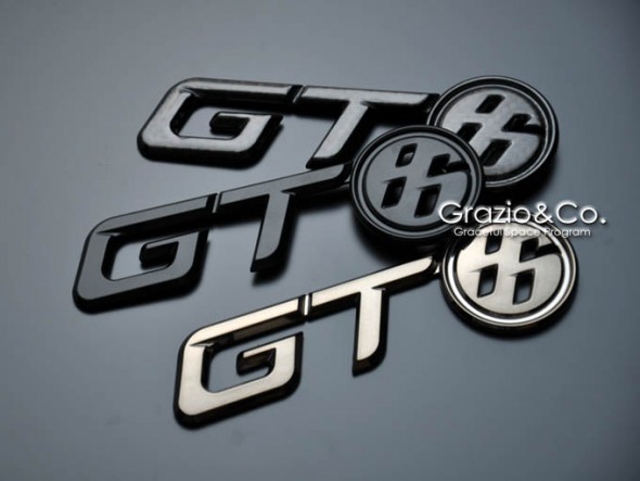 トヨタ86(ZN6系)用GT86エンブレム Grazio(グラージオ)