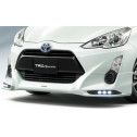 TRD　アクア エアロパーツ