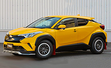 TRD C-HR マッドフラップ