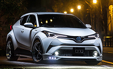 エクスクルーシブゼウス C-HR フロントグリルガーニッシュ