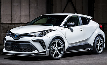 エクスクルーシブゼウス C-HR フロントグリルガーニッシュ