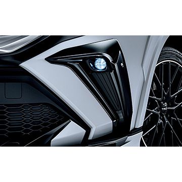 TRD　C-HR/X10・X50系後期　フォグガーニッシュ（エアロ）(1)