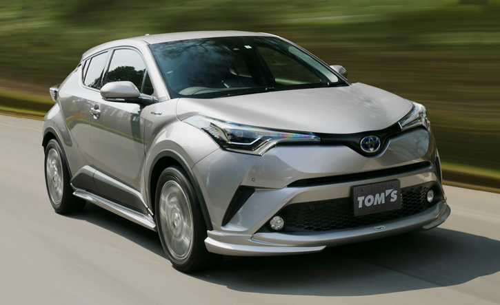 TOM'S(トムス)　C-HR 前期