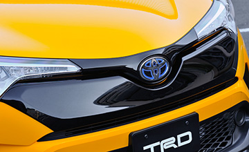 TRD X10・X50系前期C-HR用フロントバンパーガーニッシュ