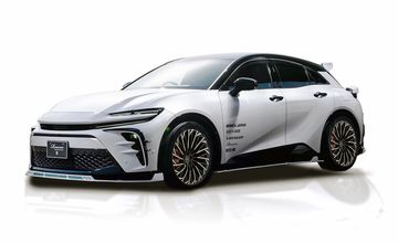 ROWEN(ローウェン)　クラウンスポーツ