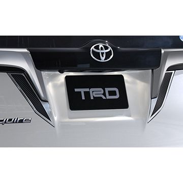 TRD　エスクァイア/80系　リアライセンスガーニッシュ(1)