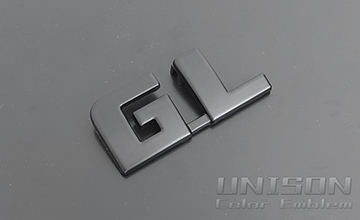 ハイエースUNISON-純正エンブレム改 GL