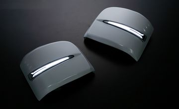 REVIER(レヴィーア) 200 ハイエース 6型〜 LEDミラーウインカー(流星シーケンシャルウインカー)Ver4 アッパーカバー(オープニングライト) REVIER(レヴィーア) 200 ハイエース 6型〜 LEDミラーウインカー(流星シーケンシャルウインカー)Ver4 アッパーカバー(オープニングライト)