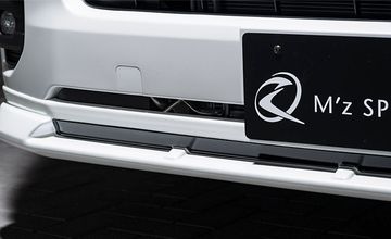 ハイエースエクスクルーシブゼウス イメージ画像