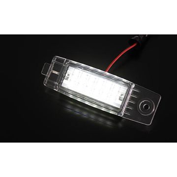 REVIER(レヴィーア)　ハイエース/200系　LEDナンバーランプ（LED）(1)