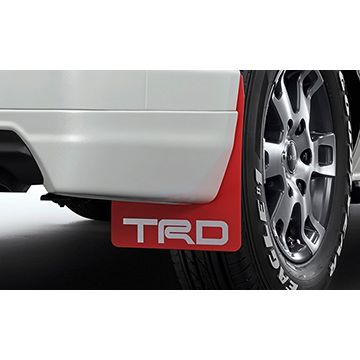 TRD　ハイエース/200系4型　マッドフラップ(1)