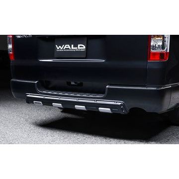 WALD(ヴァルド)　ハイエース/200系4型以降(標準ボディ)　リアバンパーガーニッシュ（DESERT LINEエアロ）(1)