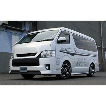 AMS　200系ハイエース 4型ワイドボディ　エアロ