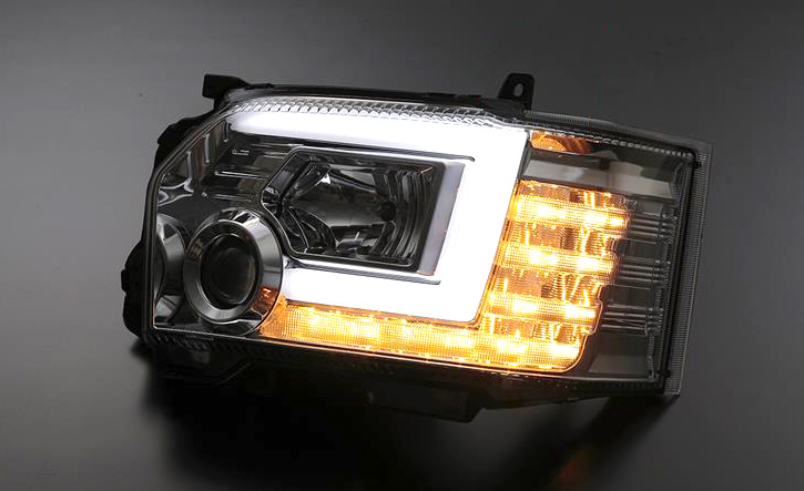 Revier レヴィーア 0系4型 ハイエース プロジェクターヘッドライト シーケンシャルウインカータイプ Ledパーツ Hiace 通販サイトauto Acp