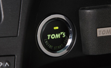 TOM'S(トムス) レクサスCT プッシュスタートスイッチ(2)|装着イメージ(他車種)