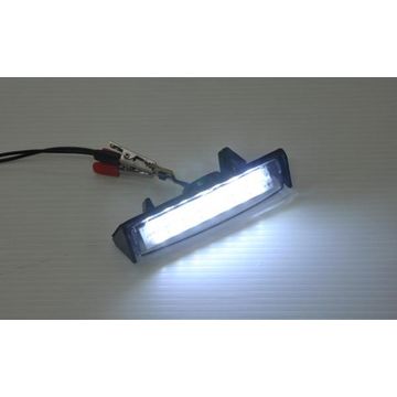 REVIER(レヴィーア)　レクサスHS/10系　LEDナンバーランプ（LED）(1)