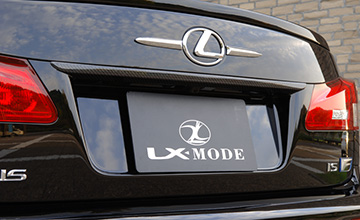 LX-MODE(LXモード) E20系レクサスIS用メッキリアガーニッシュ