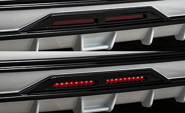 レクサスLS500hエクスクルーシブゼウス (別売)LEDバックフォグ