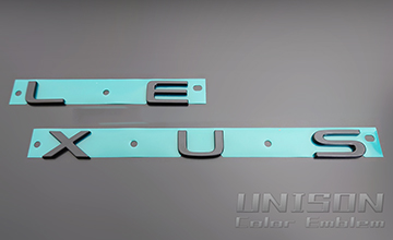 レクサスNXUNISON-純正エンブレム改 イメージ画像