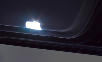 30系・20系プリウス　LEDパーツ・LEDカーテシランプ　ブラッセン/LED(1)