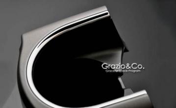Grazio(グラージオ) 30 プリウス 後期 クロームアームレストホルダーベゼル Grazio(グラージオ) 30 プリウス 後期 クロームアームレストホルダーベゼル
