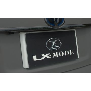 LX-MODE(LXモード)　30 プリウス 後期　カラードリアライセンスフレーム