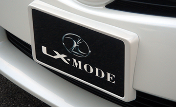 LX-MODE(LXモード)　プリウス エクステリアパーツ3