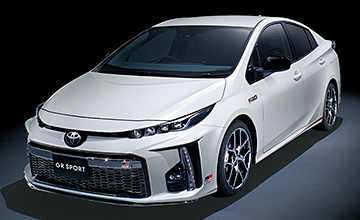 TRD　50系プリウスPHV　GRスポーツ　エアロ