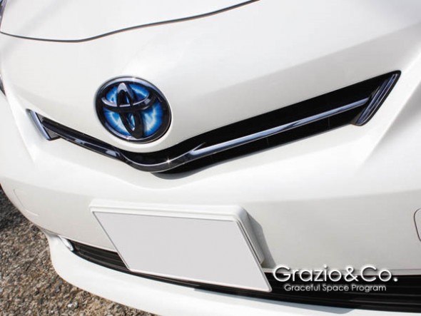 Grazio グラージオ 40系前期 プリウスa グリルガーニッシュ オパール シナジーブルー メッキパーツ Priusa通販サイトauto Acp