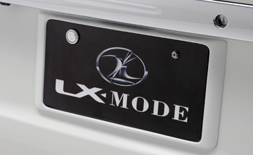 40系プリウスα　エアロパーツ・リアライセンスフレーム　LX-MODE(LXモード)/エアロ(1)