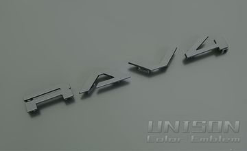 UNISON-純正エンブレム改 RAV4 マットブラック(ツヤ消し黒)エンブレム(2)|RAV4エンブレム