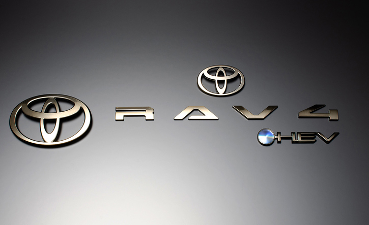 Grazio(グラージオ) RAV4 エンブレムパーツ ブラッククロームエンブレム 60(64)系