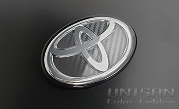 UNISON-純正エンブレム改　RAV4/50系　GRエンブレムブラックカーボン（エンブレム）(2)