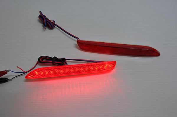 RAV4用LEDリフレクター REVIER(レヴィーア)