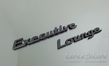 ヴェルファイアUNISON-純正エンブレム改 Exective Loungeエンブレム