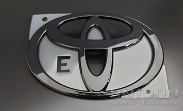 ヤリス純正部品 リア用